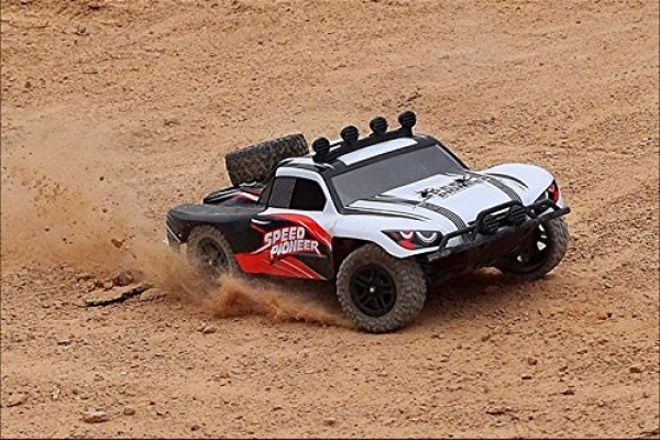 Novcolxya Mannequin Automobiles RC Electrical Racing Car 1/18 Scale Off-Avenue 2.four-Ghz Radio Some distance away withhold watch over 4wd High Velocity 30MPH,